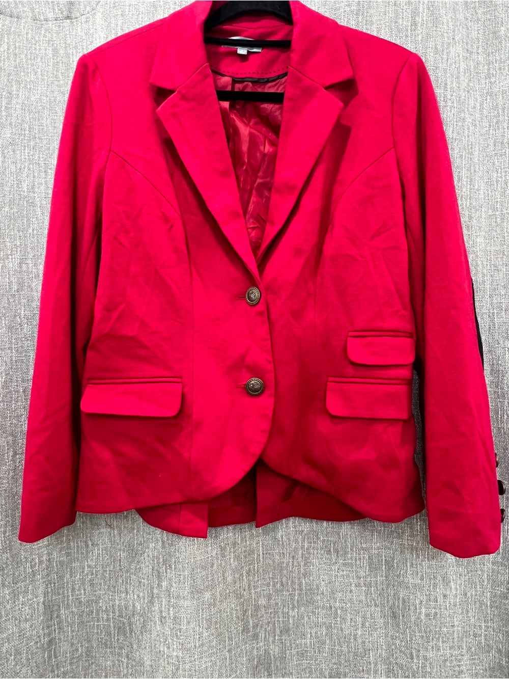 Women’s Tailored Hot Pink Blazer with Notch Lapel